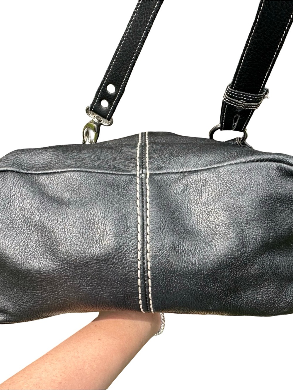 Vintage Roots Black Leather Slouchy Hobo Crossbody Bag - Picture 8 of 16